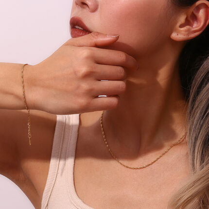 New Fashion Waterproof Water Ripple Chain Jewelry Set 18K Gold-plated Stainless Steel Necklace Bracelet