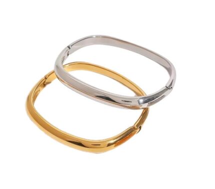 Simple Stainless Steel Bracelet for Women's Fashion 18k Gold Stainless Steel Buckle Square Antique Bracelet