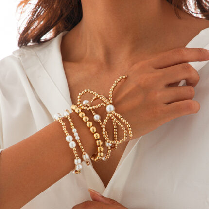 New Fashion Jewelry Personalized Bow Beaded Multi-layer Bracelet 5-piece Pearl Bracelet Set Set