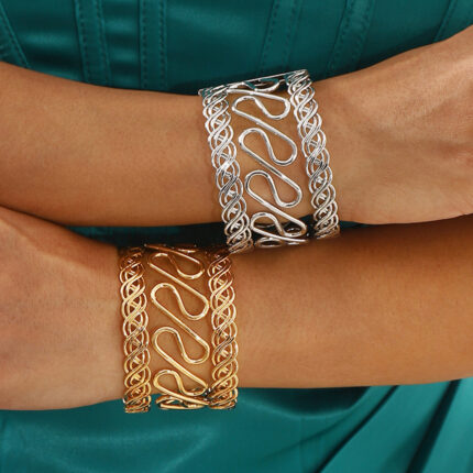 New Gothic Retro Hollow Metal Open Bracelet Fashion Personality Temperament Senior Sense Bracelet