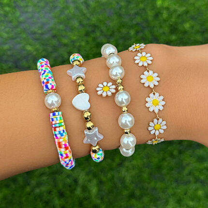 New 4-piece Korean Fashion Sunflower Pendant Bracelet Women's Fashion Colorful Star Bracelet Couple Jewelry