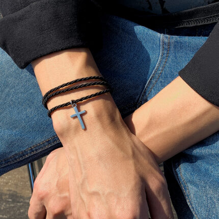 Fashion Bracelet Jewelry Multi-layer Woven Cross Bracelet for Men Personality Black Bracelets Ethnic Style Accessories
