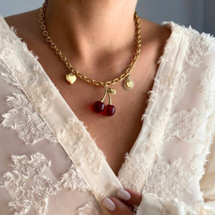 New Fashion Spice Girls Necklace Jewelry Crimson Cherry Girls Collarbone Necklace