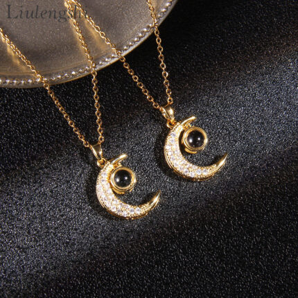 Stainless Steel LOVE YOU in 100 Languages Pendant Necklace Crystal Moon Light Projection Pendant Necklace
