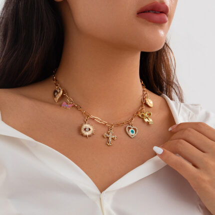 Fashion Sweet Style Flower Irregular Necklace Minimalist Style Charm Pendant Metal Necklace