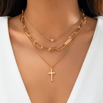 New Cross Layered Necklace Ladies Necklace Delicate Gold Plated Jesus Cross Pendant Necklace